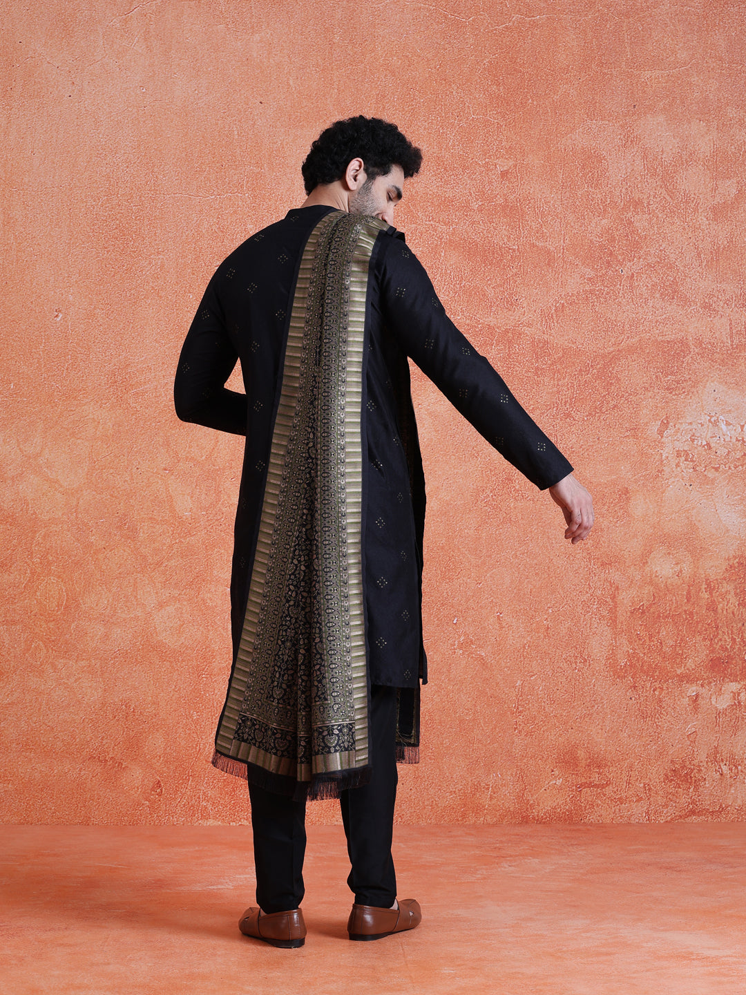 Blue Silk Blend Jacquard Kurta Trouser Set With Dupatta