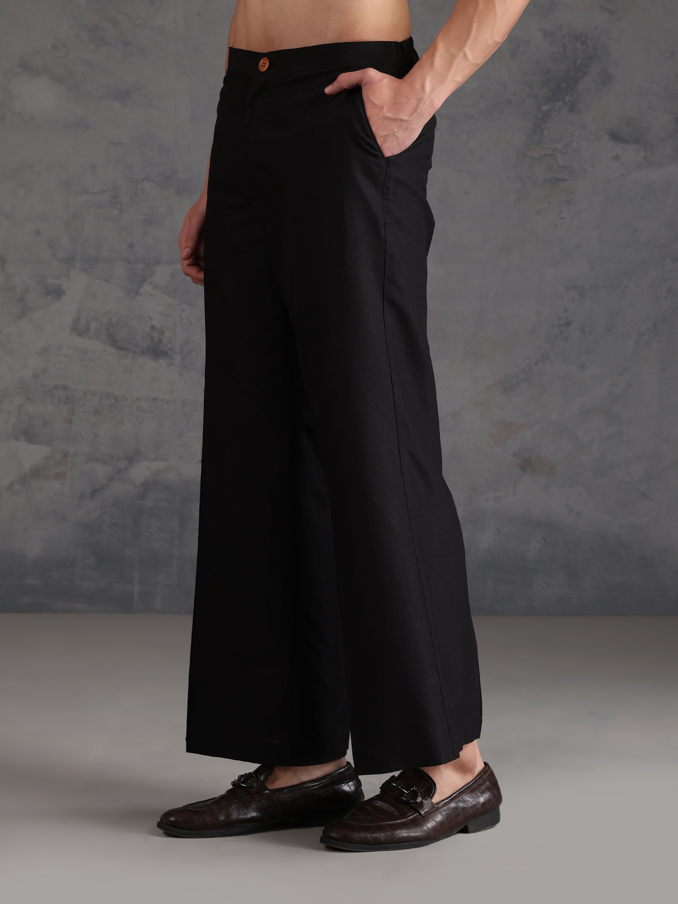 Black Silk Blend Solid Wide Leg Trouser