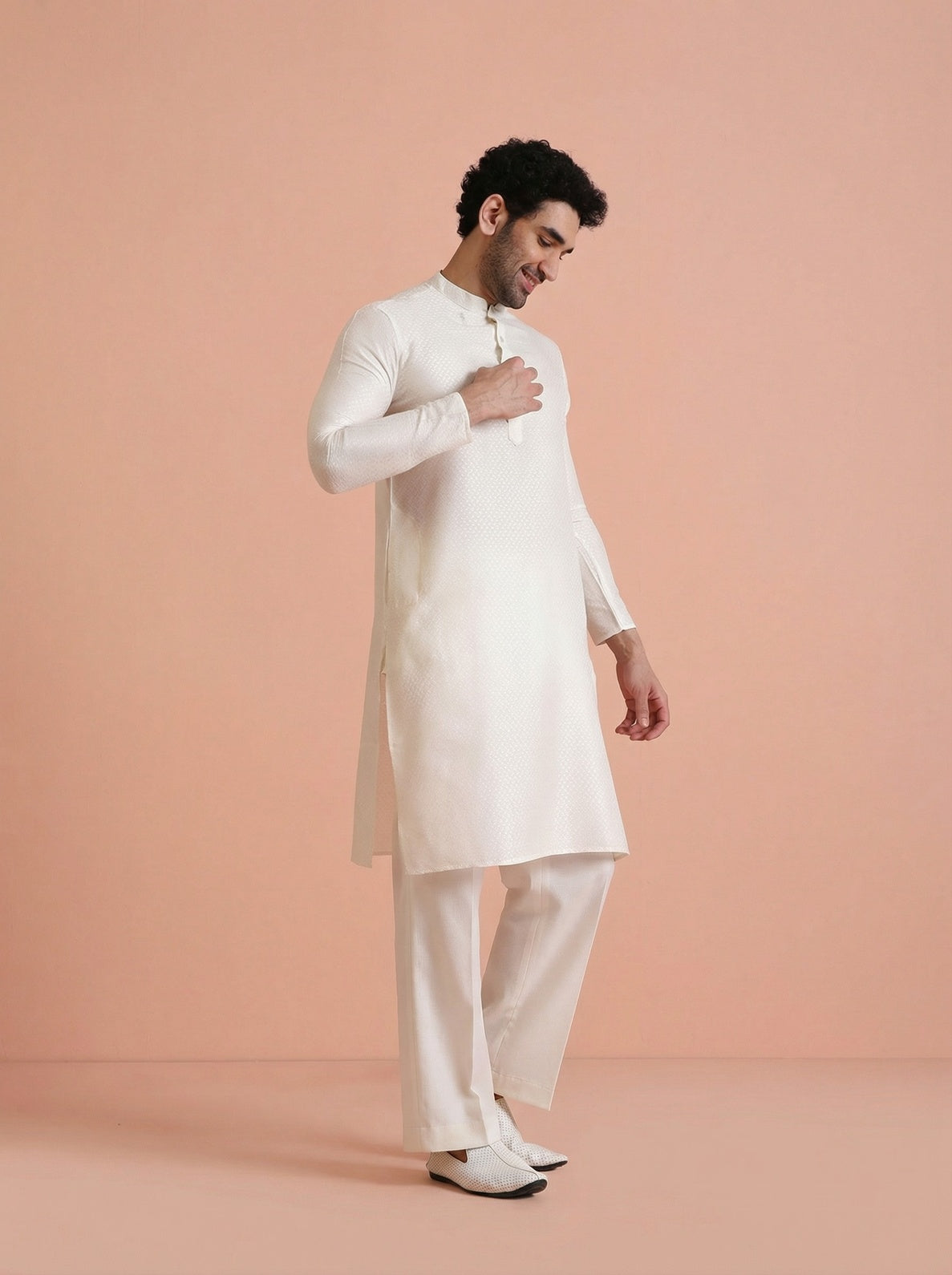 Off-White Cotton Blend Solid Kurta Wide Leg Trouser Set
