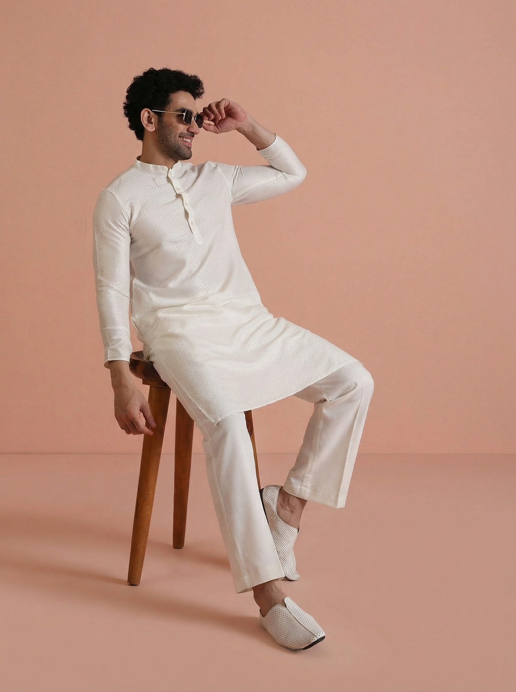 Off-White Cotton Blend Solid Kurta Wide Leg Trouser Set