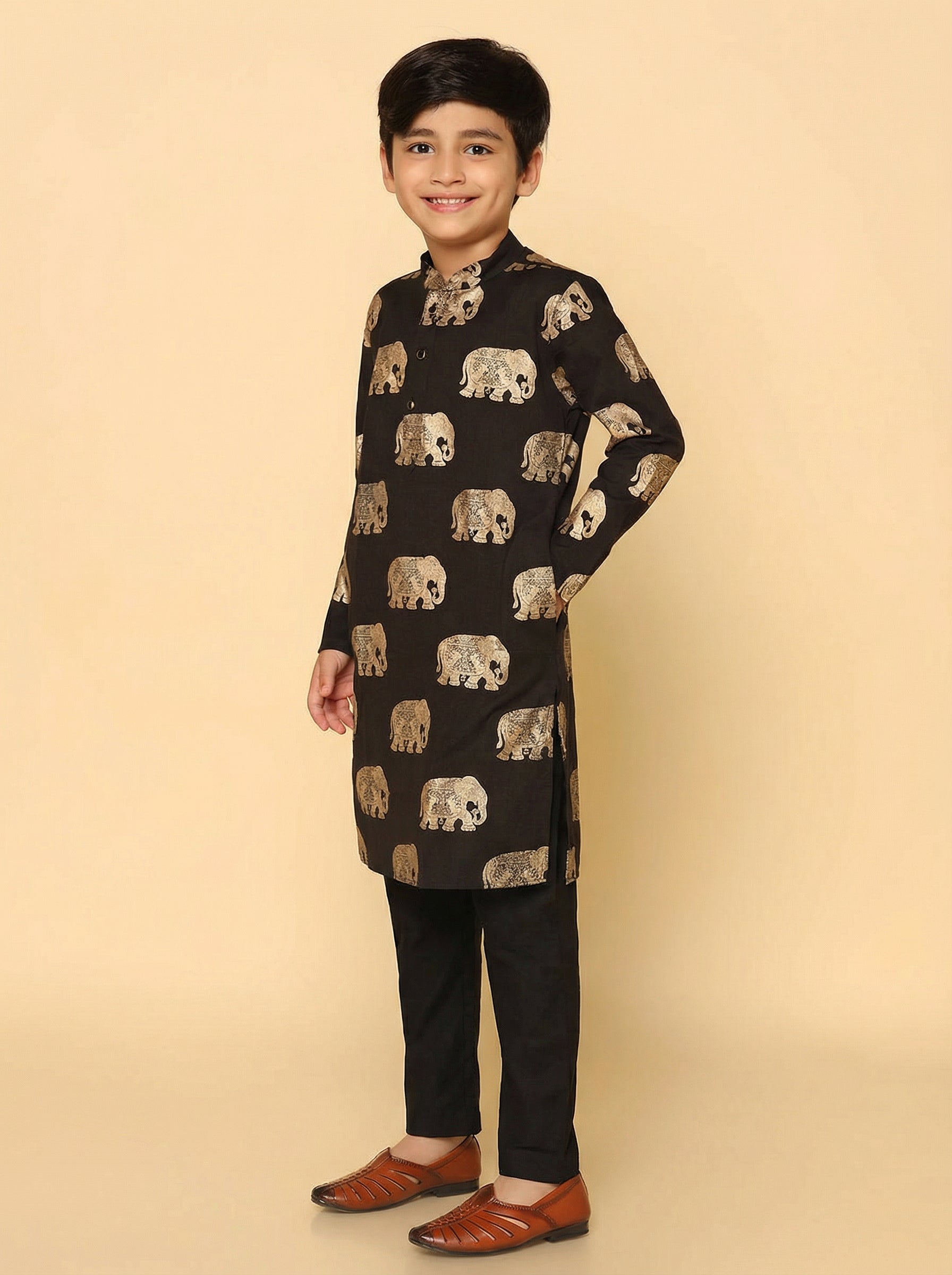Black Cotton Blend Foil Print Kurta Pyjama Set