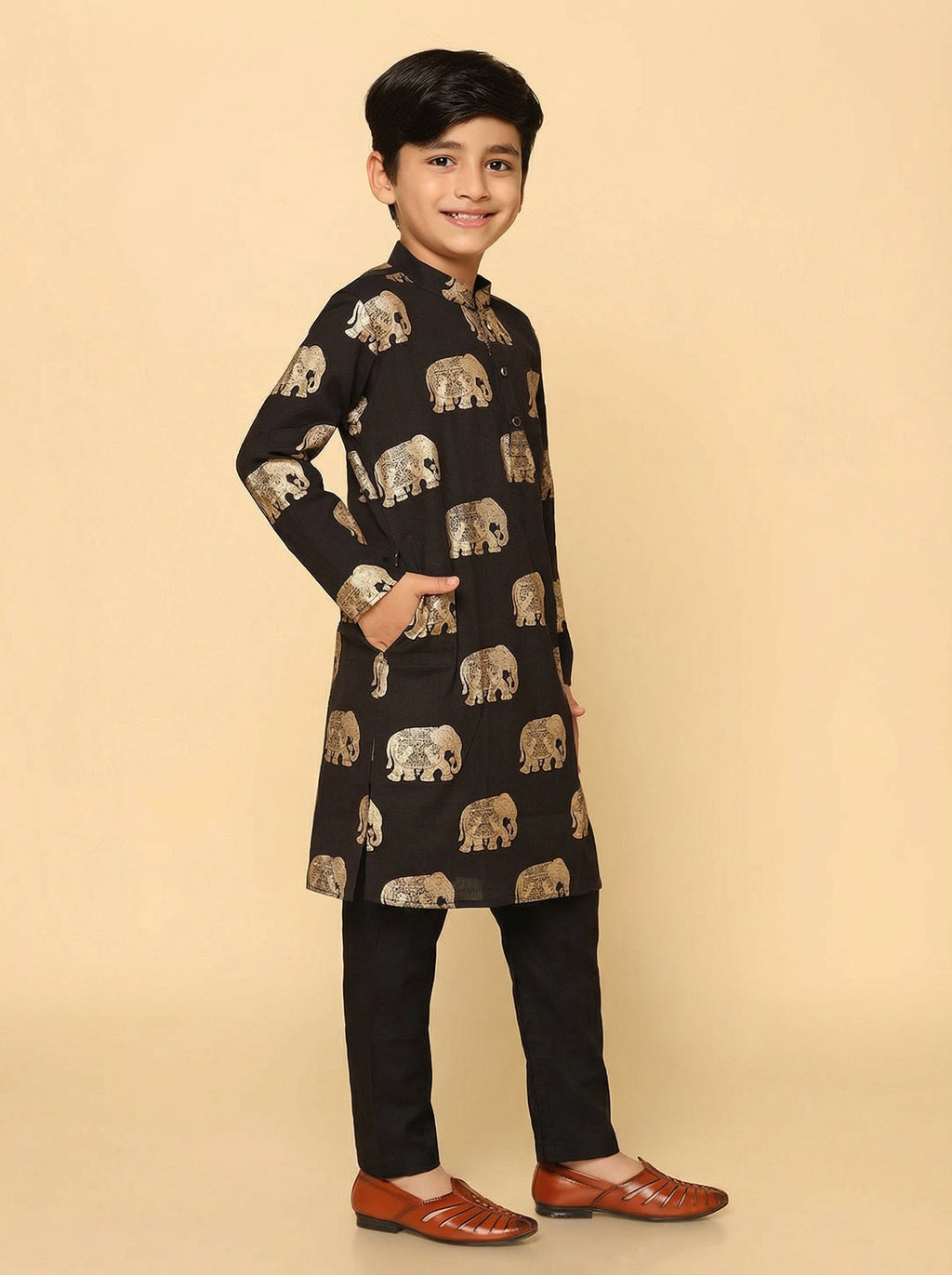 Black Cotton Blend Foil Print Kurta Pyjama Set