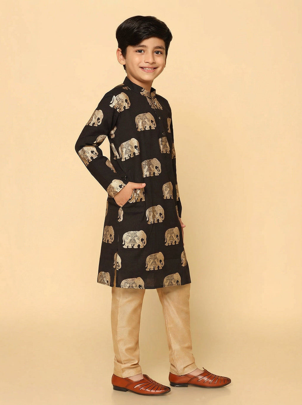 Black Cotton Blend Foil Print Kurta Pyjama Set