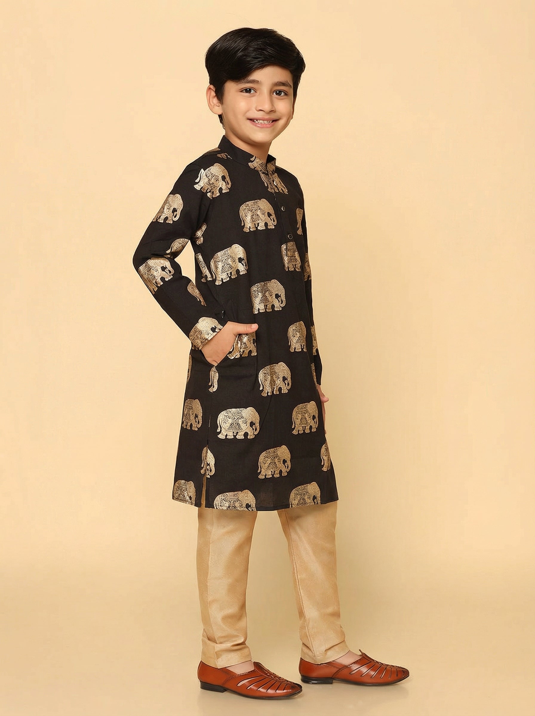 Black Cotton Blend Foil Print Kurta Pyjama Set